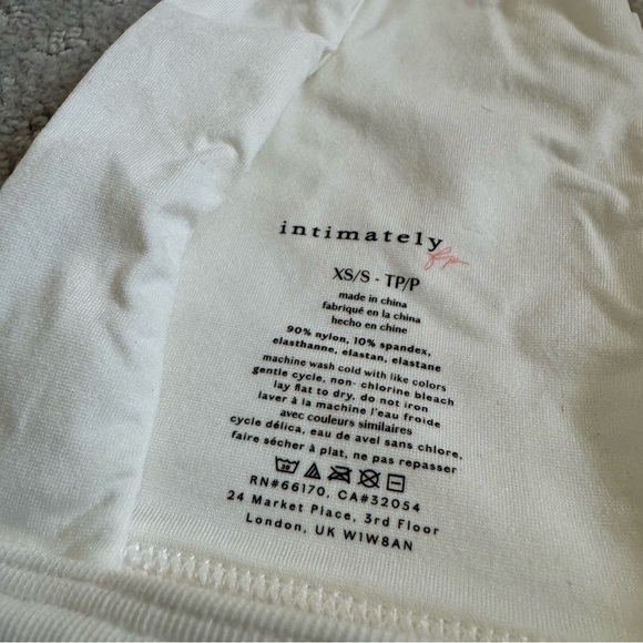 Free People No Show Plunge Bralette / xs/s size / cream white / v neck - Picture 5 of 6